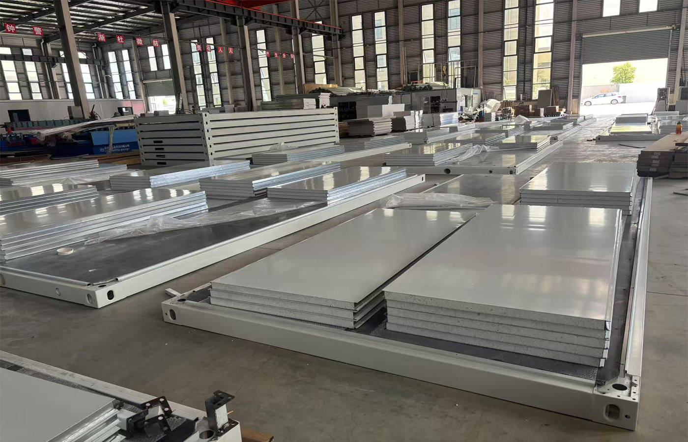 40 Fuß werkseitig angepasstes Fertighaus, tragbarer temporärer Schlafsaal oder Hotel 40 Fuß werkseitig angepasstes Fertighaus, tragbarer temporärer Schlafsaal oder Hotel